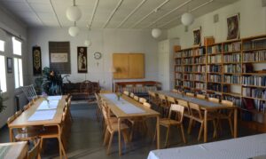 Ruokasali ja kirjasto